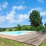 With Pool In * Coubjours