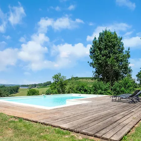 With Pool In * Coubjours